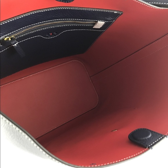 NWT Tory Burch Perforated Logo Hobo Tote Handbag - Picture 8 of 8